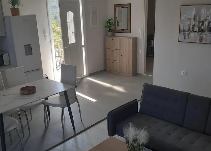 Διαμέρισμα Lakis House *